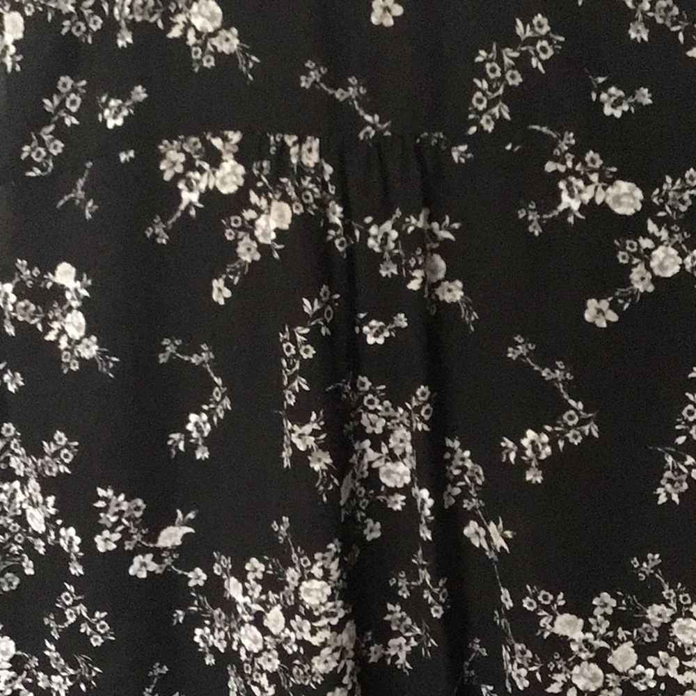 7️⃣ ELLE WOMENS TOP - Picture 5 of 8